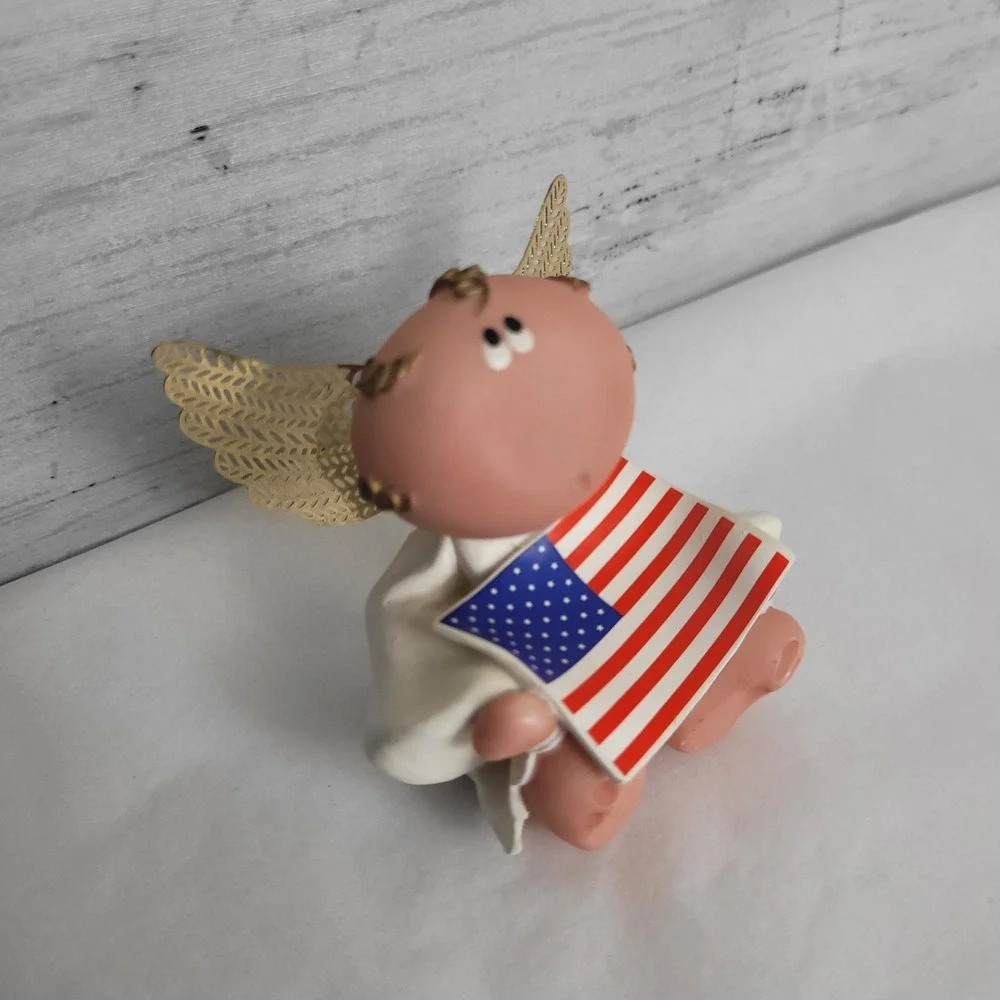 Vintage RUSS Patriotic Guardian Angel w/ Gold Wings Flag Kirks Kritters Y2K 2001